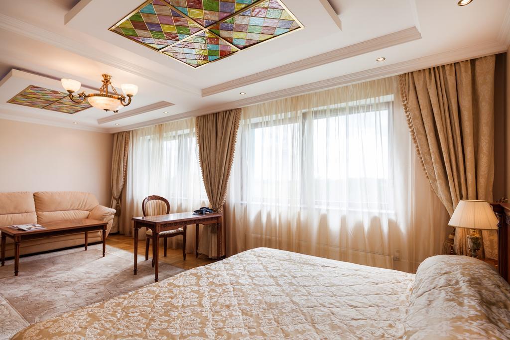 מלון נחאבינו Le Meridien Moscow Country Club מראה חיצוני תמונה